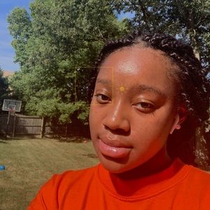 Meet your Posher, Amiya